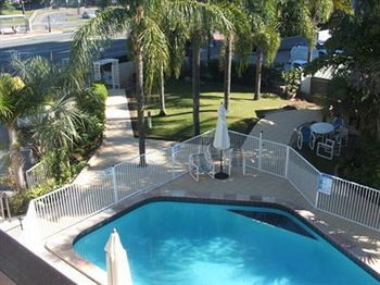 Burleigh Palms Holiday Apartments