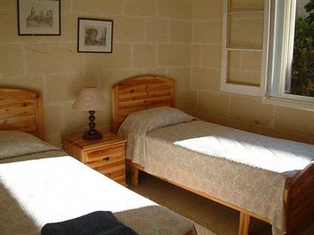 Odysseus Court Gozo