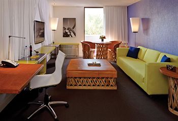 The Saguaro, a Joie de Vivre Boutique Hotel