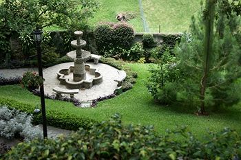 Suites Jardin Imperial
