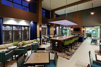 Hampton Inn & Suites Denver/Airport-Gateway Park