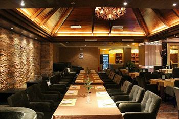 Sanya San Jin Holiday Hotel