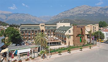 Ambassador Plaza
