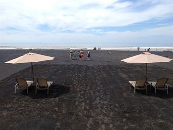 SABAS Beach Resort
