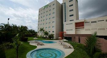 Wyndham Garden Colima