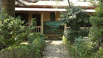 Sauraha Resort