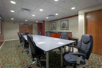 Holiday Inn Express & Suites Dawson Creek