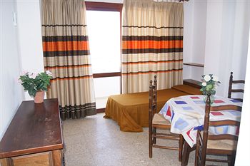 Apartamentos Mestret