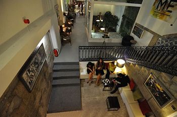 Gallery Hostel