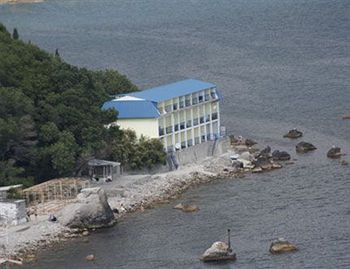 Assol Sea