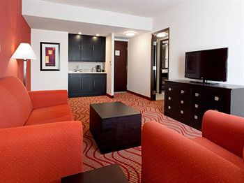 La Quinta Inn & Suites San Luis Potosi
