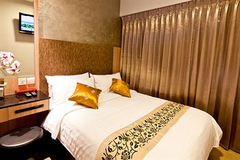 Fragrance Hotel-Riverside