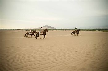 Hotel Las Dunas