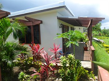 Taufua Beach Fales