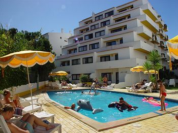 Apartamentos TurÃ­sticos Oura Sol