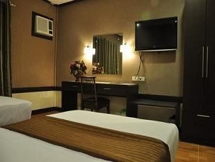 Holiday Spa Hotel