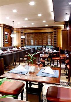 Herald Suites Solana