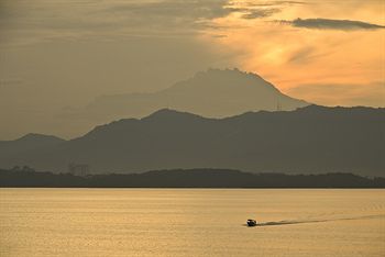 Gaya Island Resort