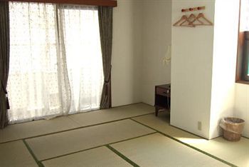 Guest House Okinawa Monogatari