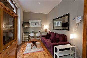Trinitarios Apartment