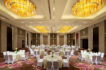 DoubleTree by Hilton Hotel Shenyang
