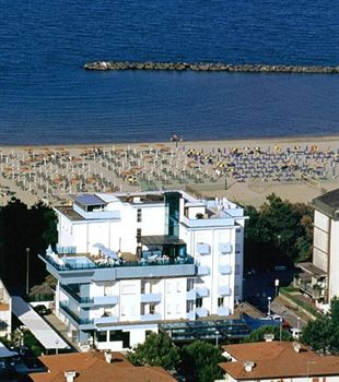 Hotel Mirage