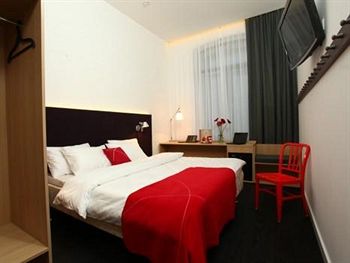 AZIMUT Moscow Tulskaya Hotel