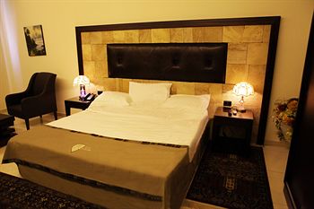 Reston Hotel