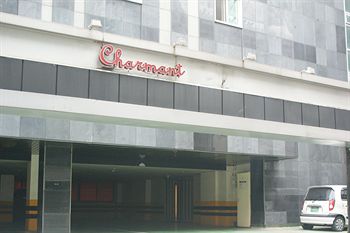 Charmant Motel