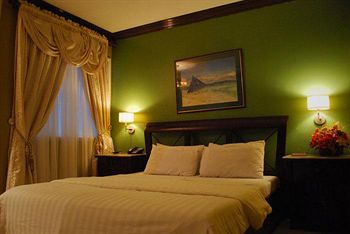 Cebu Business Hotel