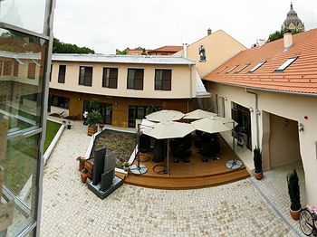 Szent JÃ¡nos Hotel