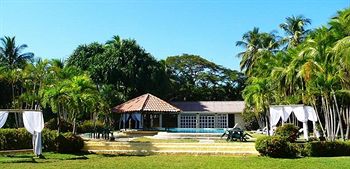 Pacific Palms Backpackers Resort