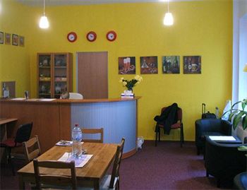Hostel Petit