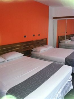 El Sabanero Beach Hotel