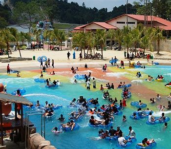 Arabian Bay Resort - Bukit Gambang Resort City