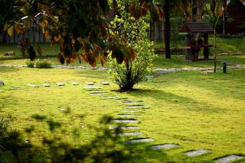 Ruen Ariya Resort