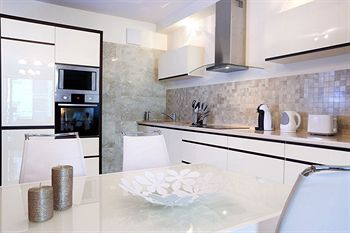 Exclusive Apartments - Atelier Residence