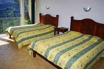 Sanchiri Mirador & Lodge