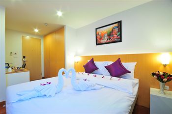 Win Long Place Serviced Apartment