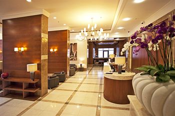 CITYHOTEL