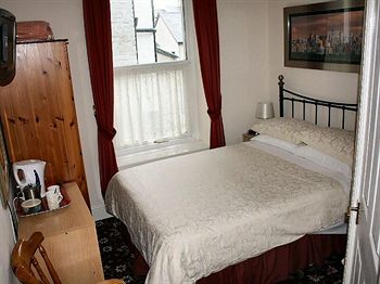 Melbreak House