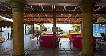 Costa De Leticia Beach Resort & Spa
