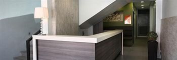Lorenzzo Suites Hotel