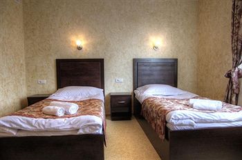 Vlada Hotel
