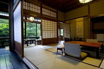 Hiiragiya Ryokan