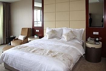 Zhong He Grand Hotel - Urumqi