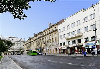 Angel Hotel