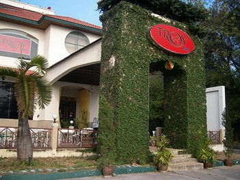 Pakchong Landmark Hotel