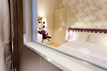 Vasanta Hotel Boutique