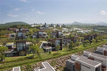 Lotte Jeju Resort Art Villas